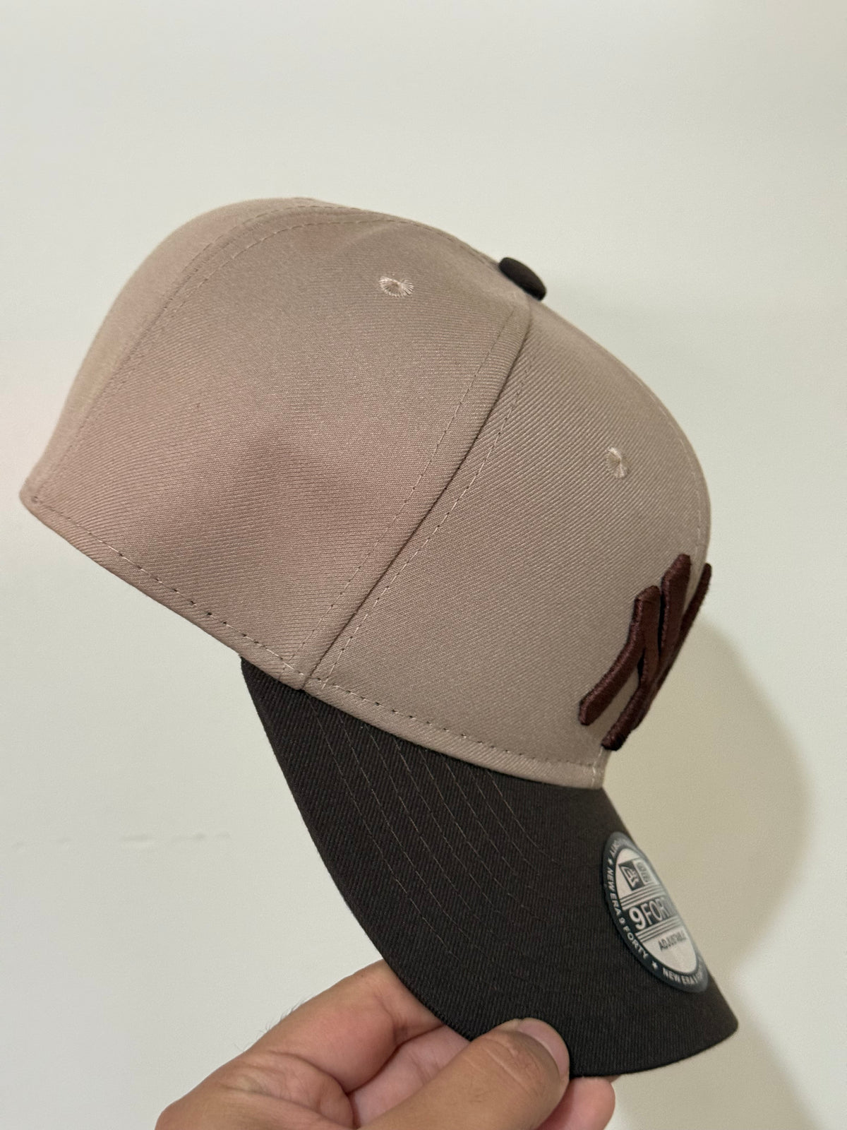 NY Clasic Brown