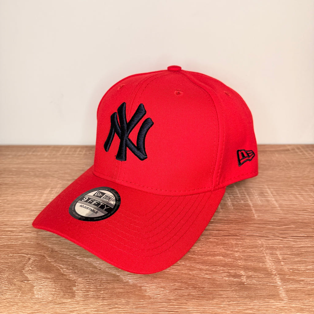 NY Clasic Red Black