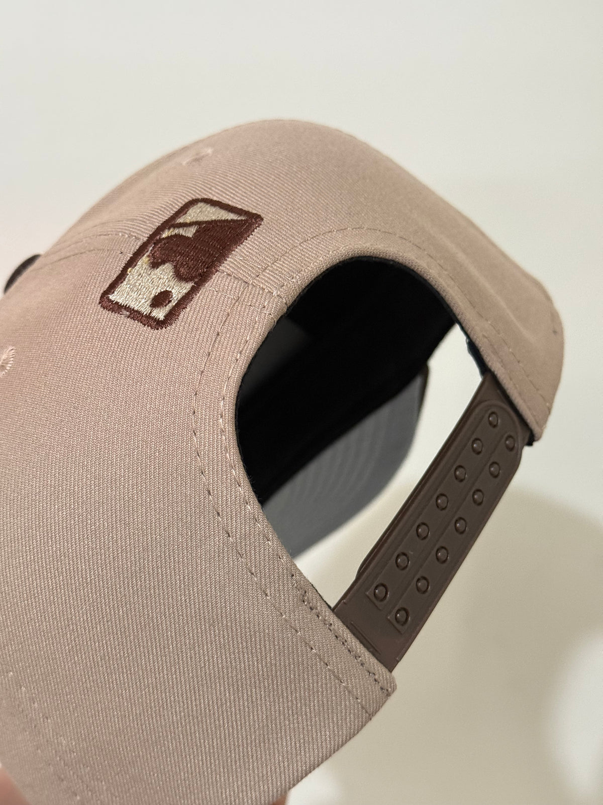 NY Clasic Brown