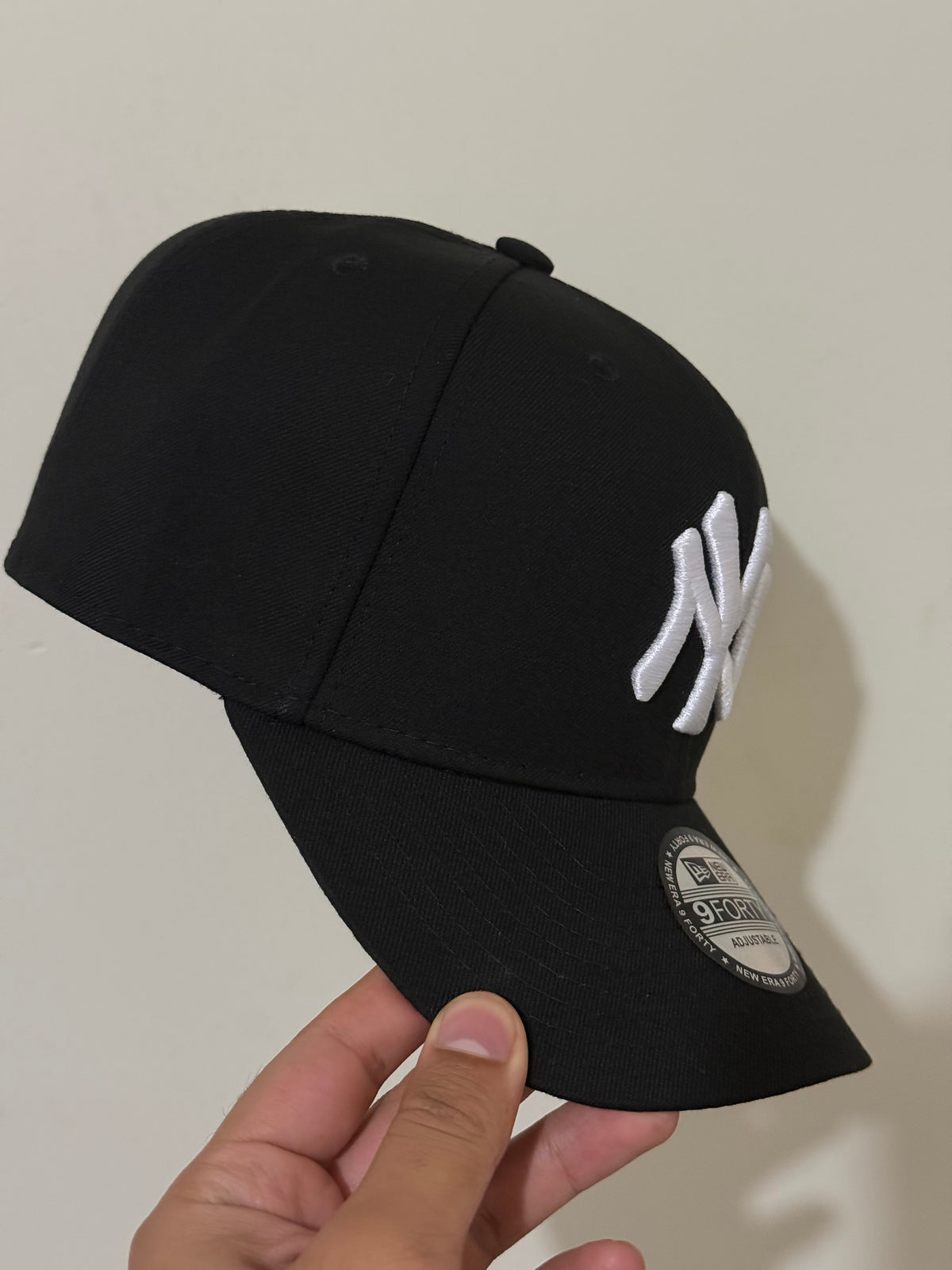 NY Clasicc Black