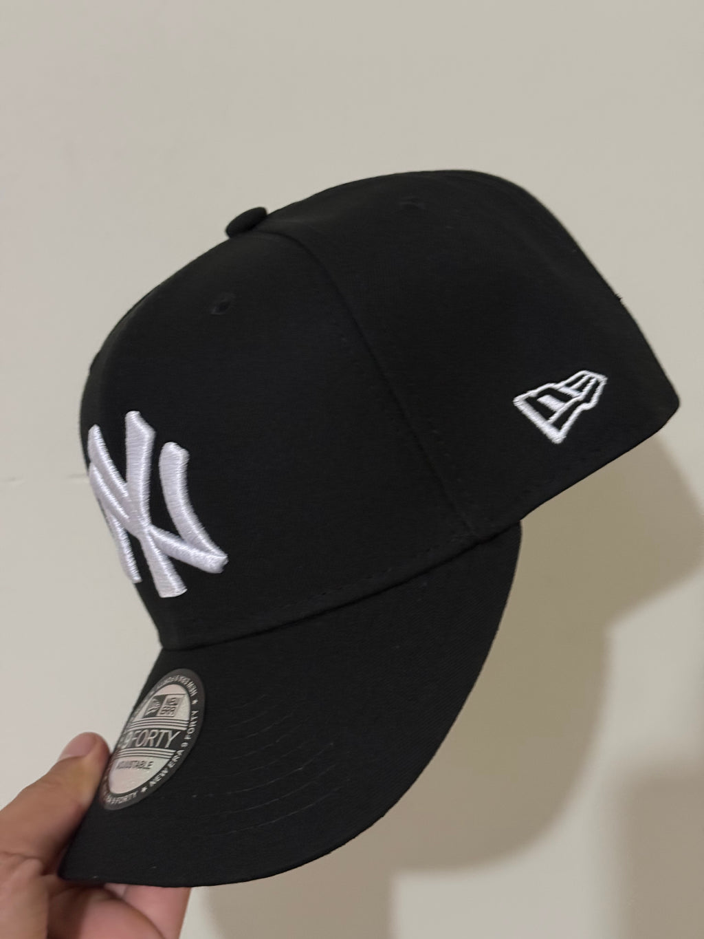 NY Clasicc Black